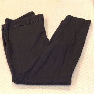 Old Navy pixie cut ankle pants.